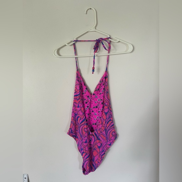 Maaji Spiral Cardamom Classic Halter High Leg One Piece Rosado Reversible Small - Picture 9 of 12